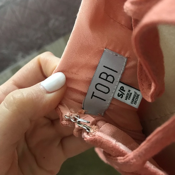 Tobi Salmon Maxi Dress - Picture 4 of 4